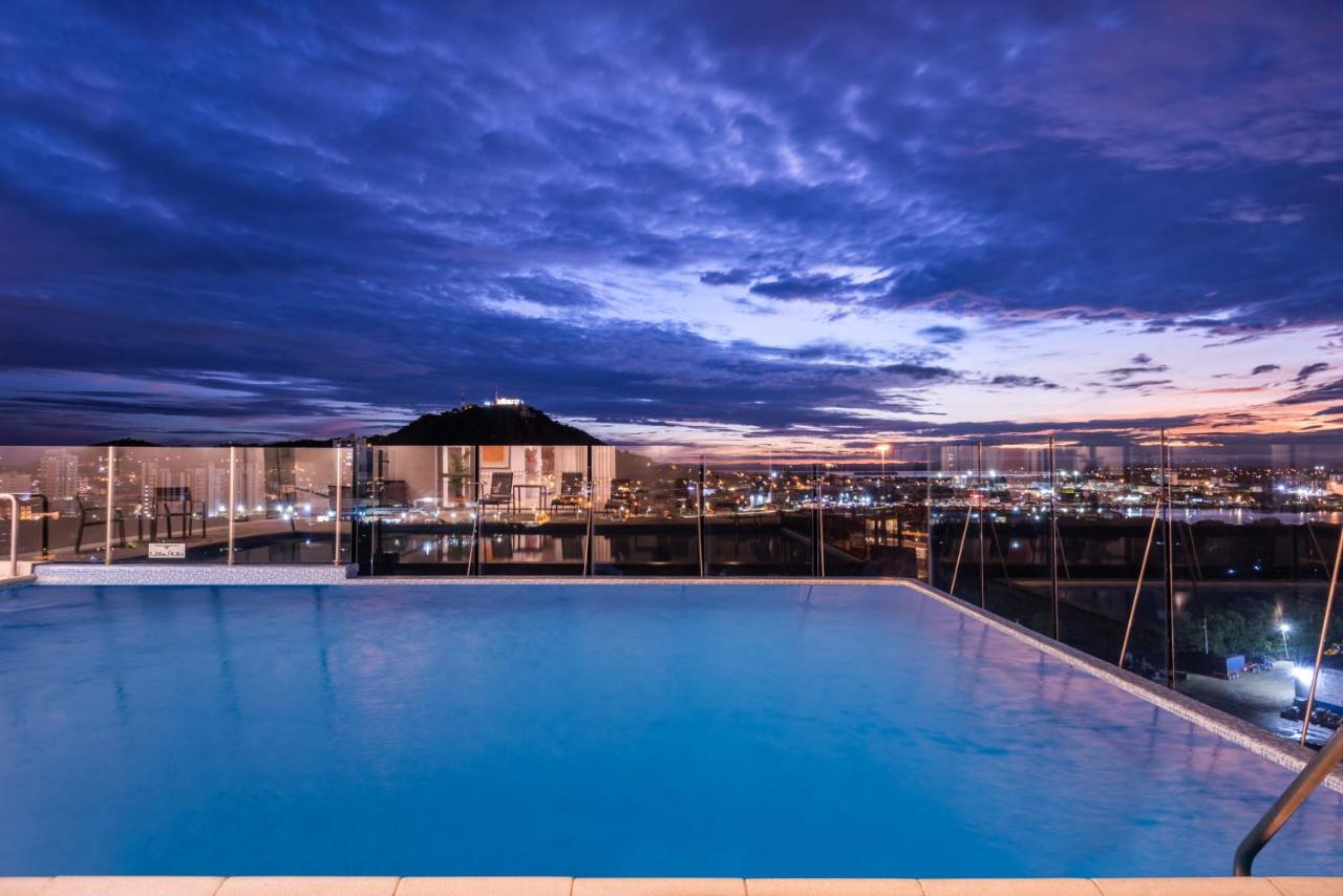 Holiday Inn Express Cartagena Manga By Ihg Exterior photo