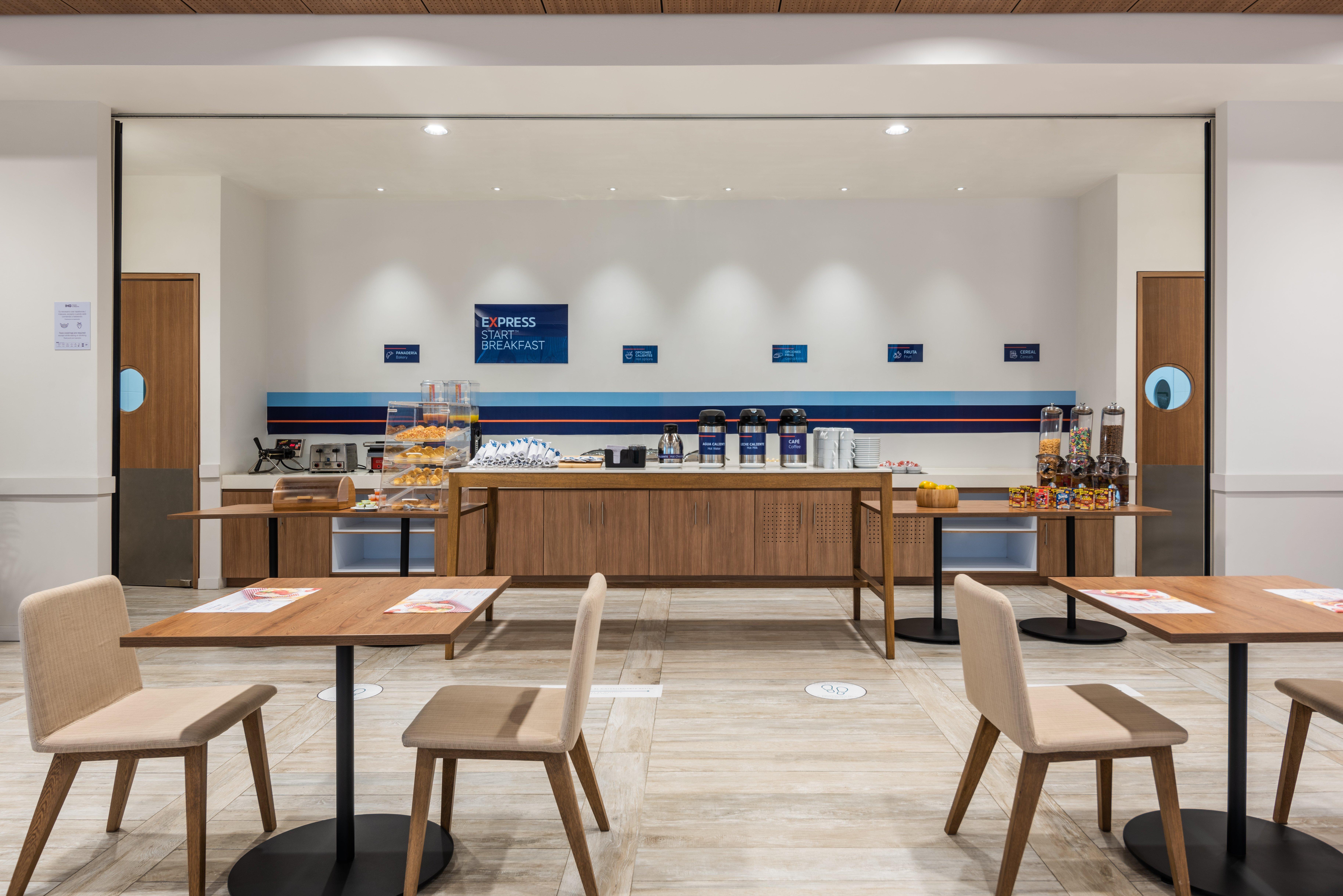 Holiday Inn Express Cartagena Manga By Ihg Exterior photo