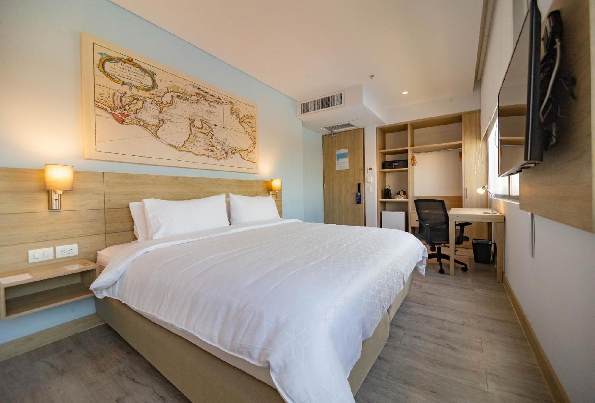 Holiday Inn Express Cartagena Manga By Ihg Exterior photo
